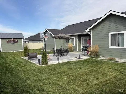 Exterior - 973 Kenbrook Loop, Twin Falls, ID 83301 photo 2 of 6