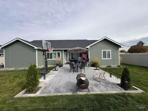 Exterior - 973 Kenbrook Loop, Twin Falls, ID 83301 photo 1 of 6