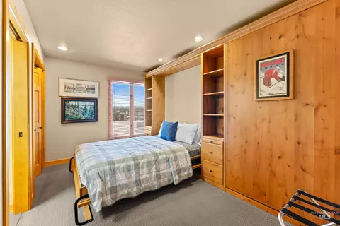 Bedroom - 101 E Lake St #C15, Mccall, ID 83638 photo 1 of 4