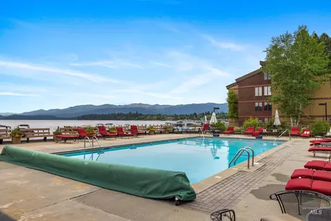Exterior - 101 E Lake St #C15, Mccall, ID 83638 photo 6 of 9