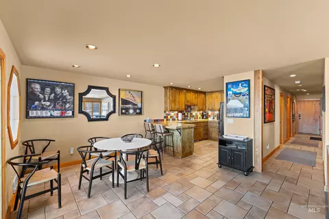 Dining - 101 E Lake St #C15, Mccall, ID 83638 photo 4 of 6