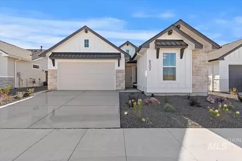 6312 E One Tree Pl, Eagle, ID 83629