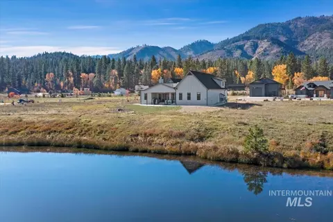 42 Singing Spring Way, Garden Valley, ID 83622
