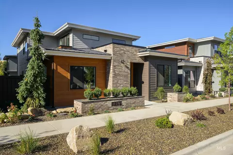11701 N Rabbitbrush Way, Boise, ID 83714