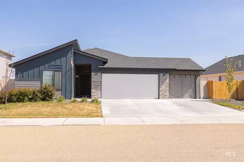 13546 Nisene Dr, Caldwell, ID 83607