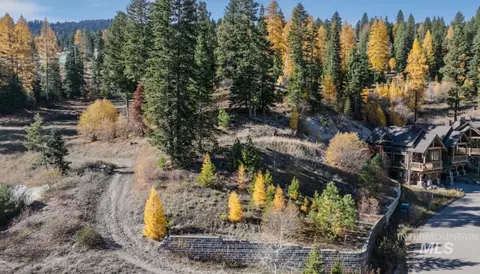 116 Golden Bar Ct, Donnelly, ID 83615