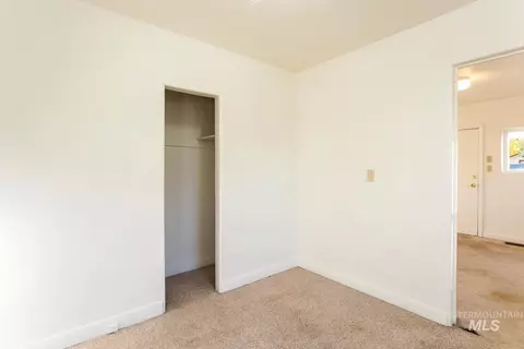 319 Jackson St, Twin Falls, ID 83301 photo 9