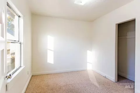 319 Jackson St, Twin Falls, ID 83301 photo 8