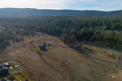 18 Arrowgrass Way, Mccall, ID 83638 photo 17