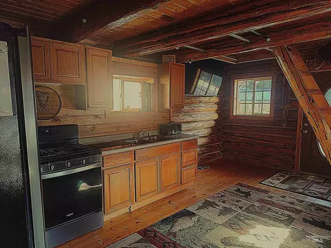 Kitchen - 552 Rhett Creek Rd, Dixie, ID 83525 photo 3 of 3