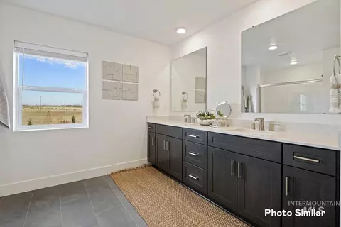 Bath - 1833 N Big Star Ave, Eagle, ID 83616 photo 4 of 6