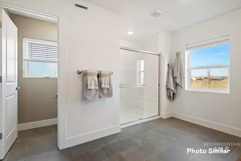 Bath - 1833 N Big Star Ave, Eagle, ID 83616 photo 5 of 6