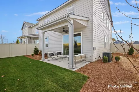 Exterior - 1833 N Big Star Ave, Eagle, ID 83616 photo 2 of 2