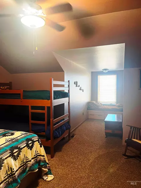 Bedroom - 2195 Kilborn Ln, Mesa, ID 83643 photo 3 of 7