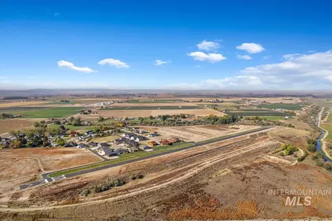 Beechcraft Cir, Greenleaf, ID 83626 photo 6