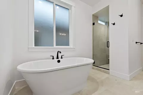Bath - 2129 E Blakehurst St, Kuna, ID 83634 photo 5 of 7