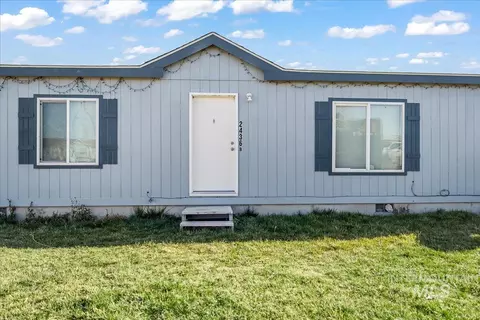 2436 B Oakley Ave, Hollister, ID 83301
