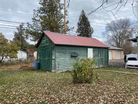 Exterior - 502 E Ct, Weiser, ID 83672 photo 4 of 6