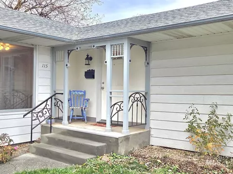 115 N Lincoln, Moscow, ID 83843
