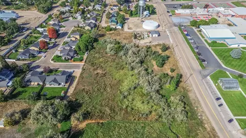907 E Curtis, Parma, ID 83660