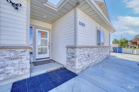 1087 Easy Ave, Twin Falls, ID 83301