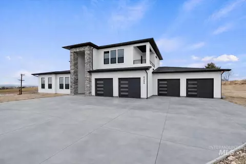 8049 Golden Hills Rd, Nampa, ID 83686