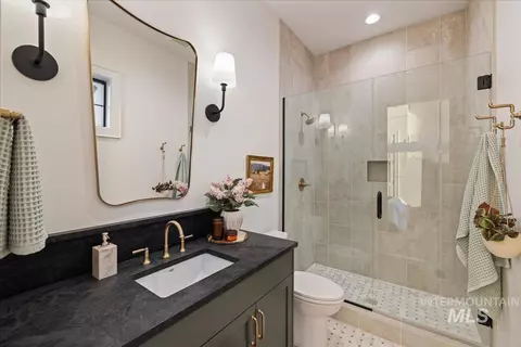 Bath - 3408 N Hardwick Ave, Eagle, ID 83616 photo 6 of 9