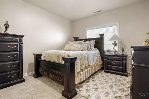 Bedroom - 434 S 300 W, Heyburn, ID 83336 photo 4 of 7