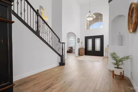 Entry Way - 434 S 300 W, Heyburn, ID 83336 photo 1 of 7