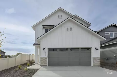 10530 W Teratai St, Star, ID 83669