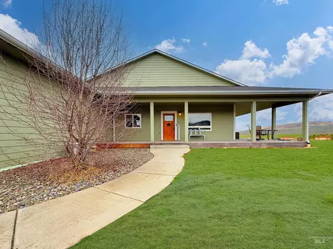Other - 1030 Tempest Ln, Viola, ID 83872 photo 1 of 13