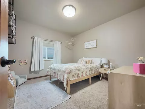 Bedroom - 1030 Tempest Ln, Viola, ID 83872 photo 1 of 6