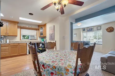 Dining - 1015 E Park, Weiser, ID 83672 photo 1 of 2