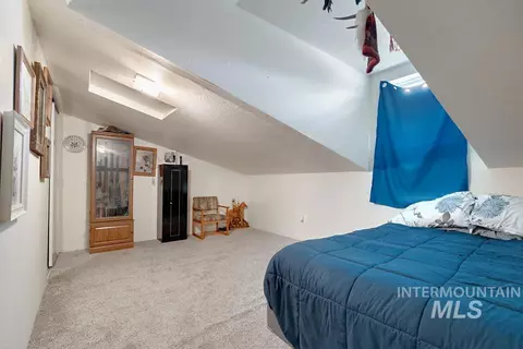 Bedroom - 1015 E Park, Weiser, ID 83672 photo 3 of 5