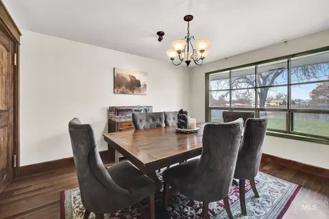 Dining - 457 E Beacon Light Rd, Eagle, ID 83616 photo 1 of 2