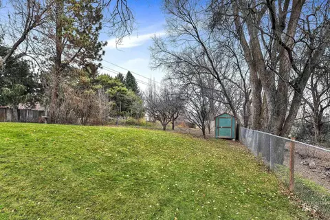 Exterior - 457 E Beacon Light Rd, Eagle, ID 83616 photo 14 of 15