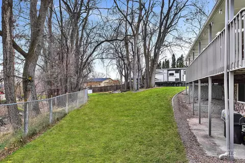 Exterior - 457 E Beacon Light Rd, Eagle, ID 83616 photo 7 of 15