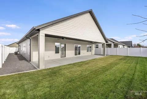 Exterior - 527 Falling Leaf Ln, Twin Falls, ID 83301 photo 6 of 6
