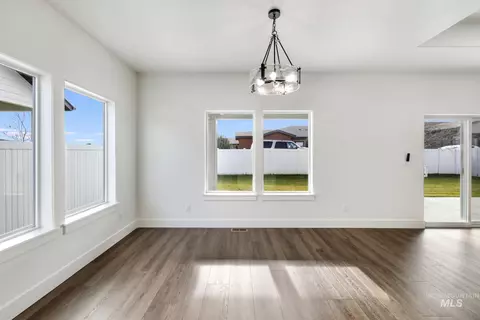 Dining - 527 Falling Leaf Ln, Twin Falls, ID 83301 photo 1 of 1