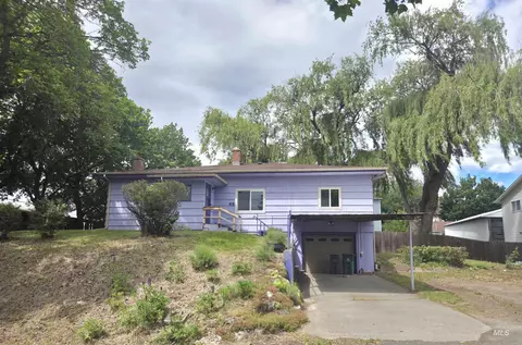 615 N Washington, Moscow, ID 83843
