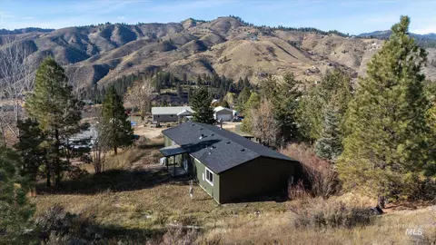 3 Norwood Ct, Boise, ID 83716