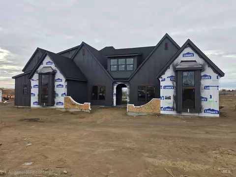 27463 Iron Horse Dr, Caldwell, ID 83607