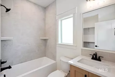 Bath - 7272 W Cibeco St, Eagle, ID 83616 photo 6 of 6