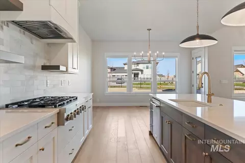 6242 W Sollas Ct, Eagle, ID 83616 photo 11