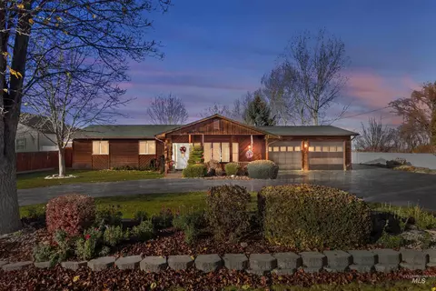 405 Fruitland Ave N, Buhl, ID 83316