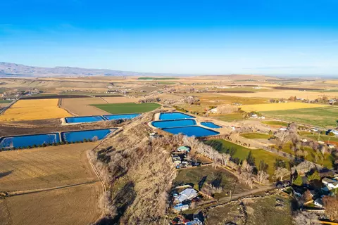 126 Charlotte Dr, Melba, ID 83641 photo 12
