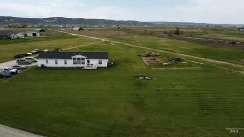 2385 Airport Rd, Emmett, ID 83617