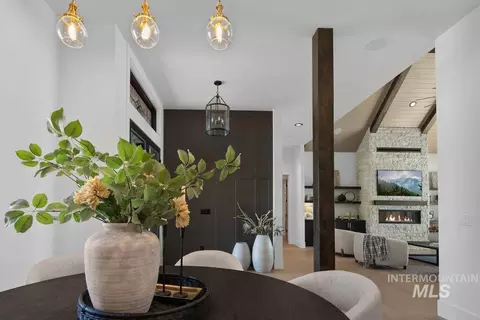 3814 N Templeton Pl, Eagle, ID 83616 photo 6