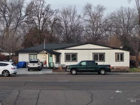 35 N Midland Blvd, Nampa, ID 83651