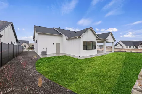 Exterior - 5394 W Haughburn Dr, Eagle, ID 83616 photo 7 of 7